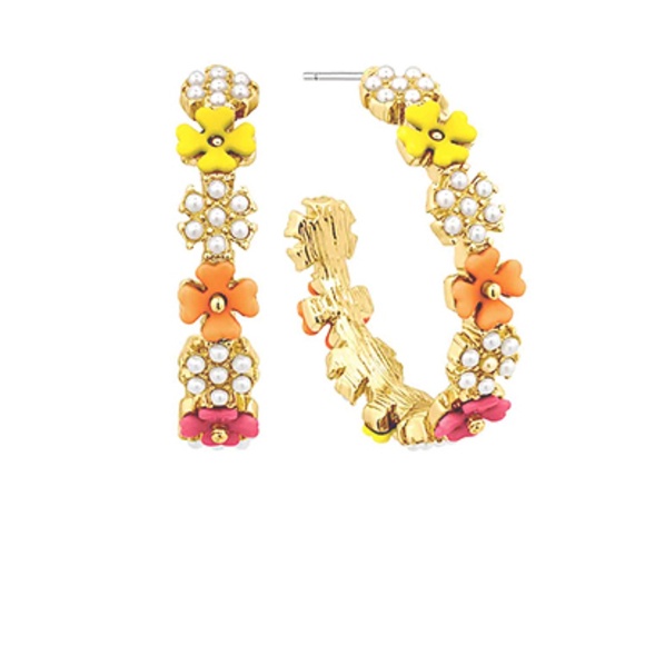 Linked Flower Pearl Hoops